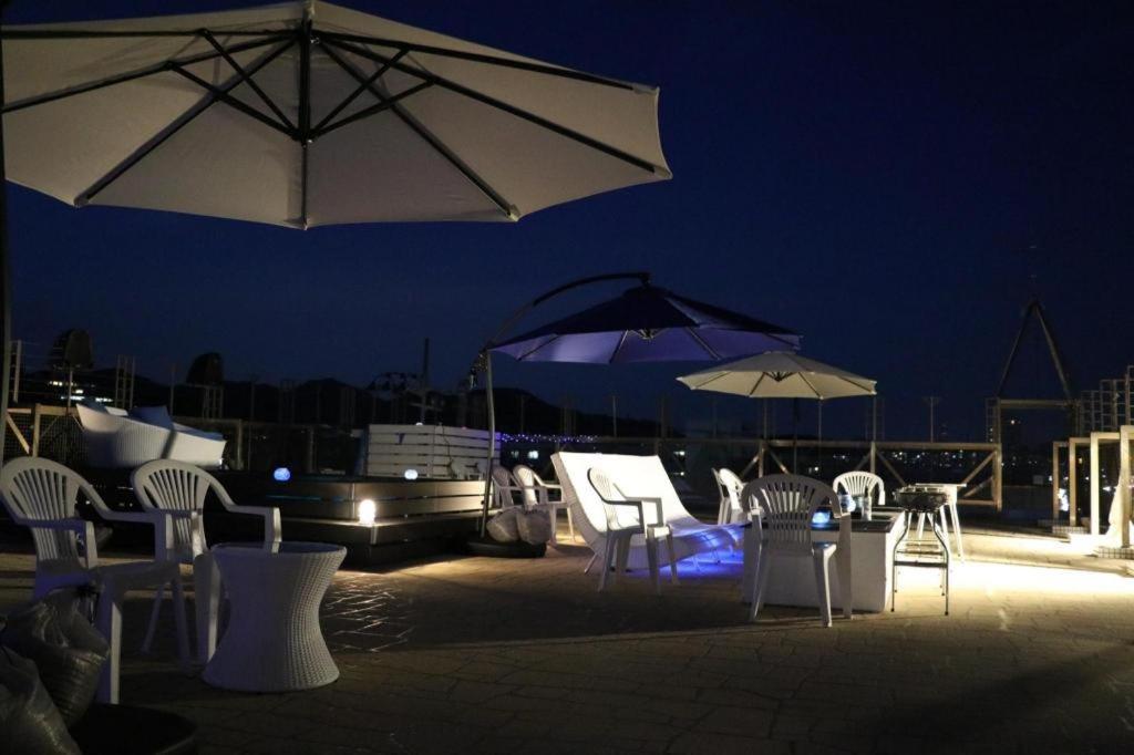 Mykonos Resort Miura Yokosuka Exterior foto